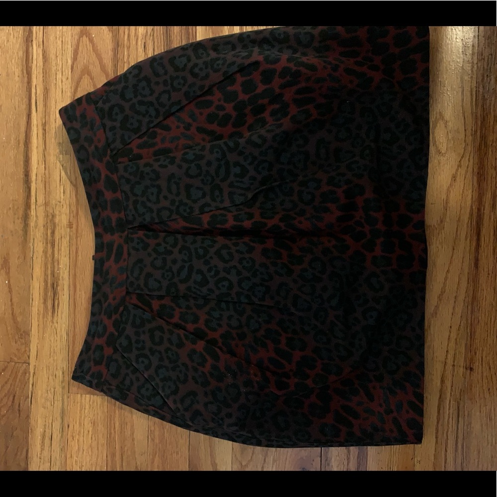 Leopard print mini skirt